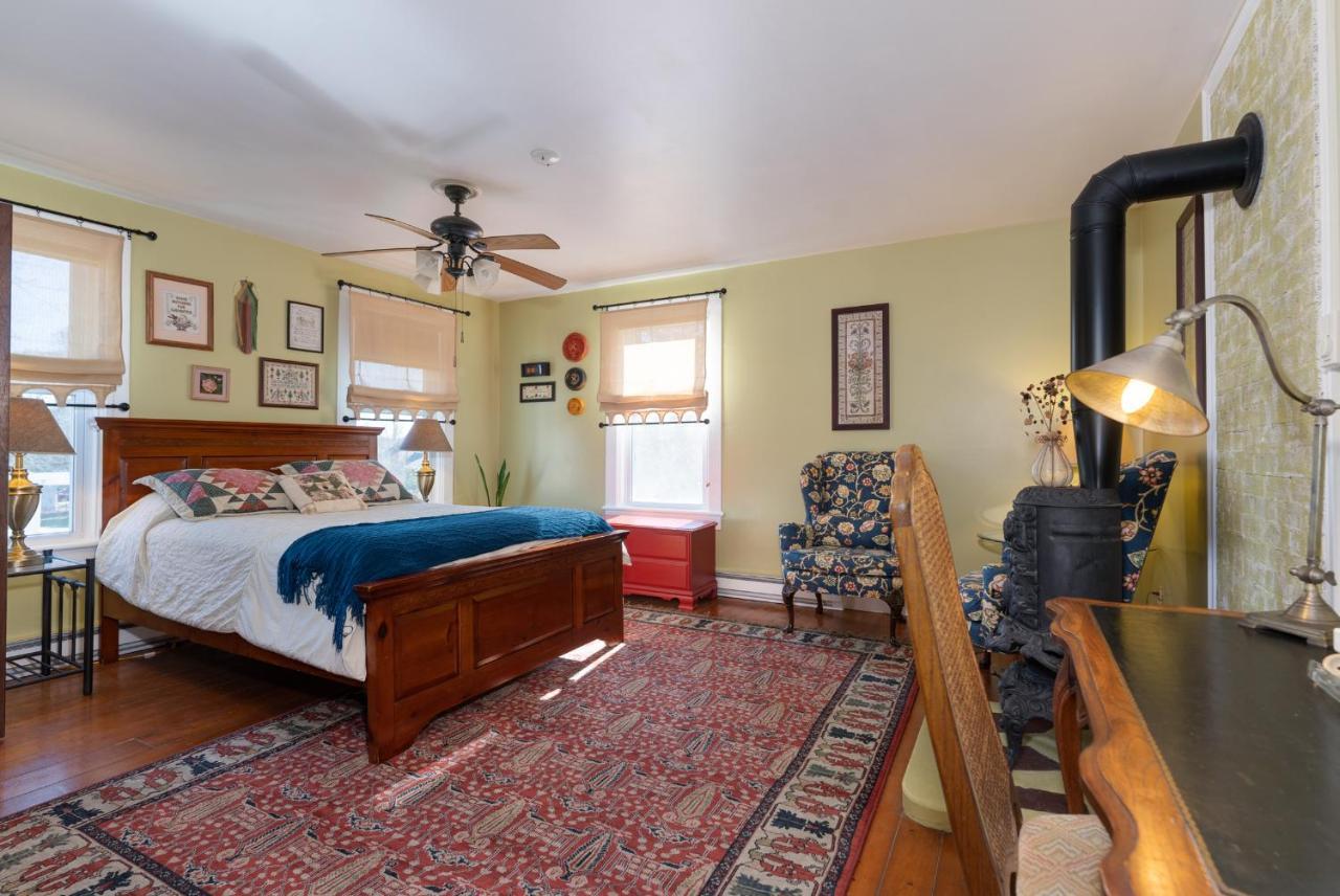 Saratoga Farmstead B&B 萨拉托加斯普林斯 外观 照片