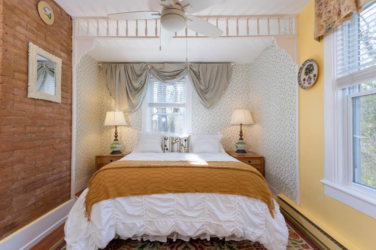 Saratoga Farmstead B&B 萨拉托加斯普林斯 外观 照片