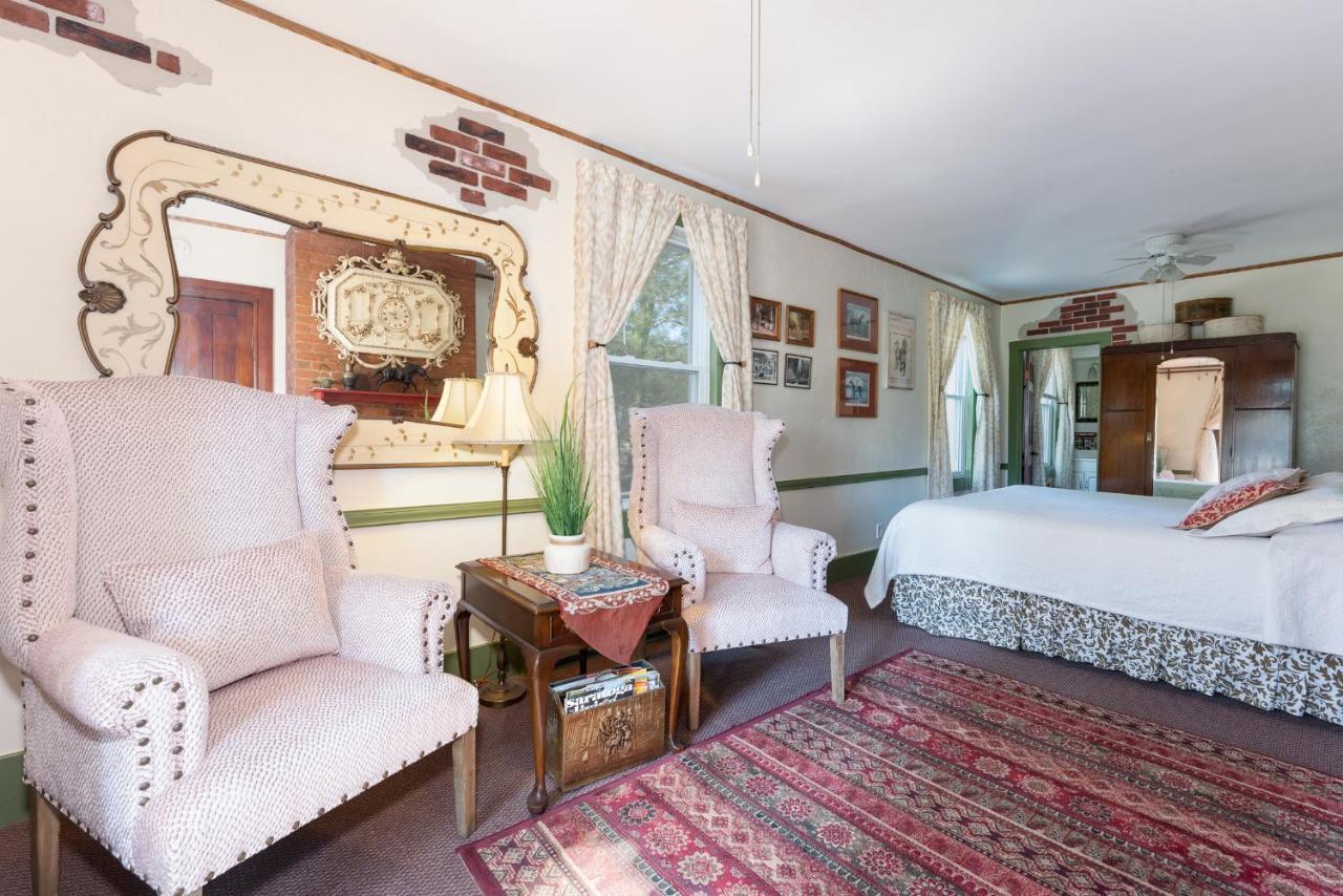 Saratoga Farmstead B&B 萨拉托加斯普林斯 外观 照片